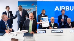 Air India, IndiGo, Tata group, Airbus, Boeing, Paris Air Show