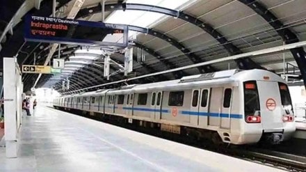 Delhi metro, DMRC, dmrc news, Delhi Metro news, delhi metro bikini girl, delhi metro bikini incident, delhi metro urfi javed, delhi metro girl, rashmika chanana, dmrc on bikini incident, tweet