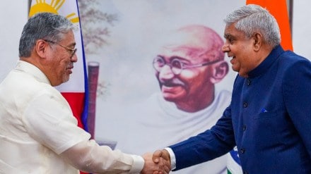 Enrique Manalo and Jagdeep Dhankhar PTI Photo