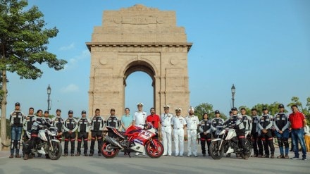Throughout the journey over 34 officers would ride through Chandigarh, Jammu, Srinagar, Kargil and Nubra, before reaching Leh