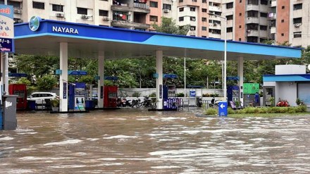 Nine killed in 48 hours as heavy rains pummel parts of Gujarat Nine killed in 48 hours as heavy rains pummel parts of Gujarat