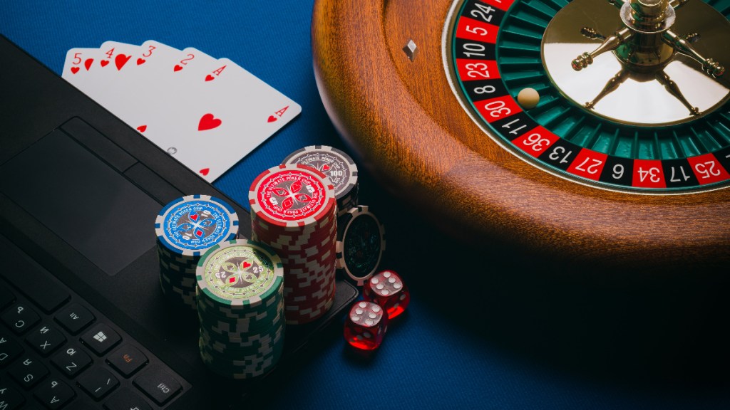 Mahadev Gambling App, Sourabh chandrakar, enforcement directorate, money laundering, gambling, money scam case, Ravi Uppal
