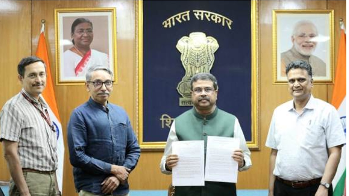 Dharmendra Pradhan unveils UGC (Institutions Deemed to be Universities) regulations, 2023 Dharmendra Pradhan unveils UGC (Institutions Deemed to be Universities) regulations, 2023
