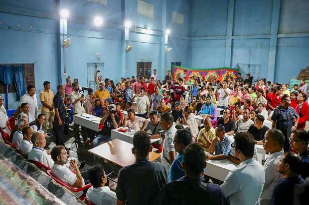 Churachandpur: Congress leader Rahul Gandhi meets epresentatives from Civil Society Groups in Churachandpur, Manipur. (PTI Photo)