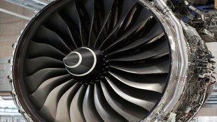 Quantum computing for jet engine