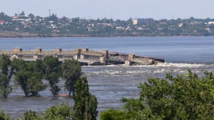 Nova Kakhovka dam