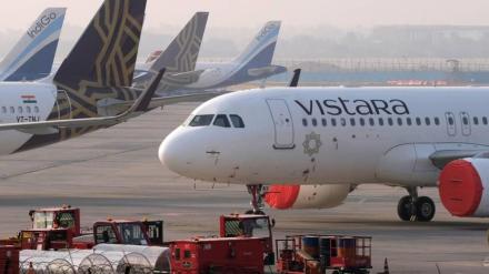 Vistara expansion plans, Vistara to add 10 planes, Vistara fleet expansion, Hiring at Vistara, Job opportunities at Vistara, Vistara's growth projections, Vistara's recruitment drive, Aviation industry news, Fiscal year hiring plans, Vistara's workforce expansion