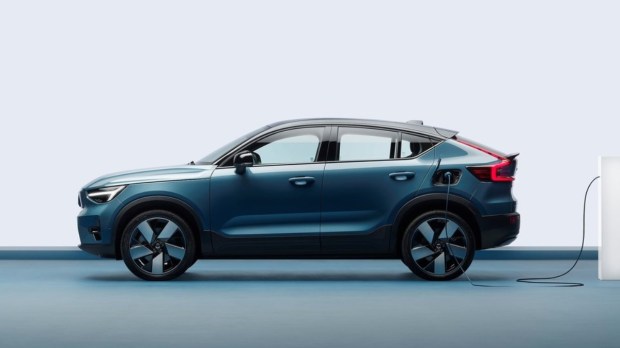 volvo c40 price