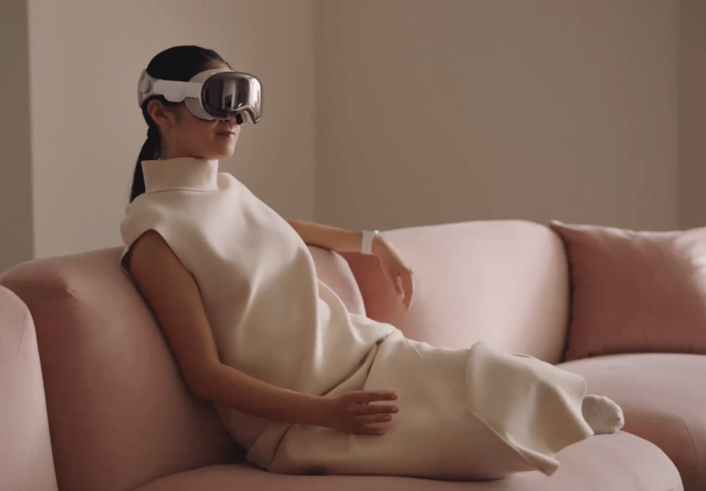 Apple will aggressively upgrade hardware specifications to build a more competitive ecosystem for Vision Pro: Ming-Chi Kuo