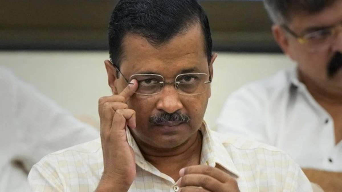 arvind kejriwal bungalow, comptroller and auditor general of india