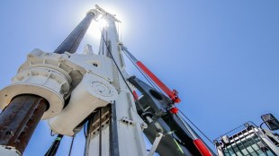 China drilling hole in Earth