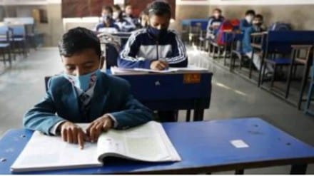 The amendment made to the RTE in 2019 empowered states to reintroduce exams and detain students if they failed to clear them.