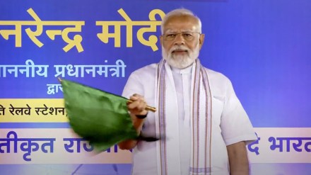 Vande Bharat Express, Vande Bharat Express speed, Vande Bharat Express route, Vande Bharat Express fare, Vande Bharat Express price, Vande Bharat Express timing, Vande Bharat Express launch, five Vande Bharat Express launch, PM Modi to flag off five vande bharat express train, Vande Bharat Express inauguration, Rani Kamalapati-Jabalpur vande bharat, Rani Kamalapati-Jabalpur vande bharat express, Rani Kamlapati-Indore, Rani Kamlapati-Indore vande bharat, Rani Kamlapati-Indore vande bharat express, KSR Bengaluru-Dharwad, KSR Bengaluru-Dharwad vande bharat, KSR Bengaluru-Dharwad vande bharat express, Patna-Ranchi, Patna-Ranchi vande bharat, Patna-Ranchi vande bharat express, Mumbai CSMT-Madgaon vande bharat, Mumbai CSMT-Madgaon vande bharat express train,