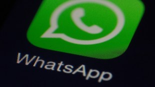 facebook, meta, whatsapp, whatsapp business ap, confederation of all india traders, cait, traders body, meta small business academy, digital marketing, 1 million traders