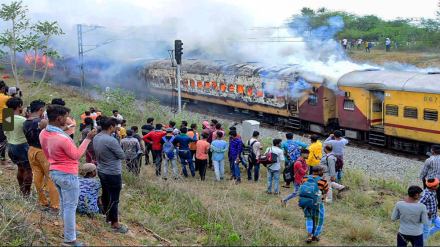 Falaknuma Express, Falaknuma Express fire, Falaknuma Express route, Falaknuma Express train fire accident, Falaknuma Express news, Falaknuma Express accident today, Falaknuma Express fire accident today, Falaknuma Express 12703, Falaknuma Express fire news, Falaknuma Express fire news, Falaknuma Express fire accident today place, Falaknuma Express fire accident time, Falaknuma Express fire cause,