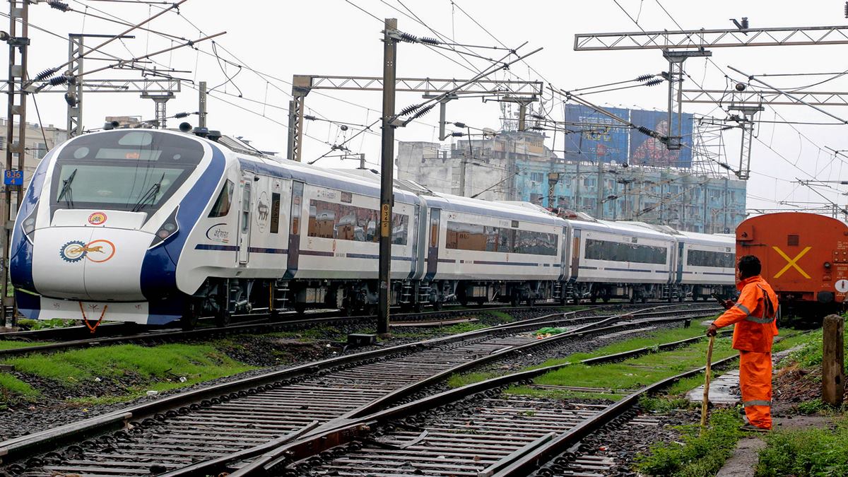 Vande Bharat Express, Vande Bharat Express update, Vande Bharat Express news, Vande Bharat Express express latest news, Vande Bharat Express sleeper version, Vande Bharat Express metro format, Vande Metro, Vande Bharat Express, Vande Bharat Express update, Vande Bharat Express news, Vande Bharat Express express latest news, Vande Bharat Express sleeper version, Vande Bharat Express metro format, Vande Metro,