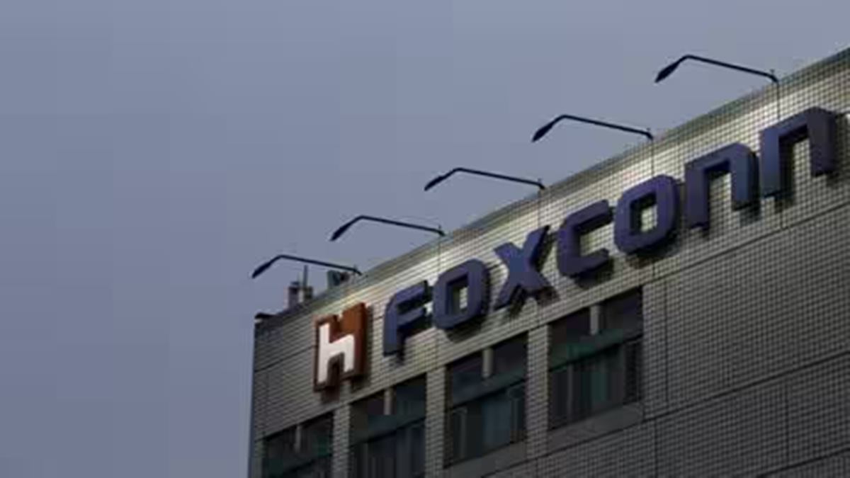 Foxconn, Foxconn on semiconductor, Foxconn Vedanta joint venture, semiconductor, Foxconn, Foxconn on semiconductor, Foxconn Vedanta joint venture, semiconductor,