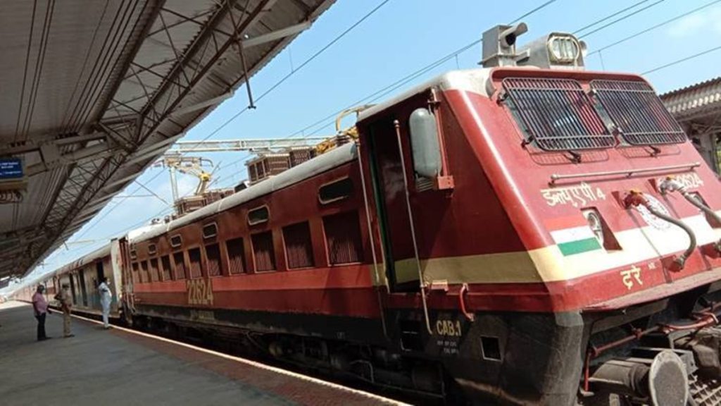 train accident, train accident in rajasthan, train derailment, train derailment in rajasthan, goods train derailment in rajasthan, wagons of goods train derailed, rajasthan train accident,