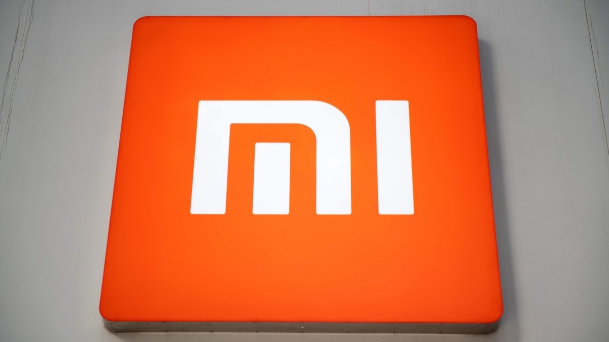 Xiaomi to Slash Smartphone Line After Conceding India Missteps