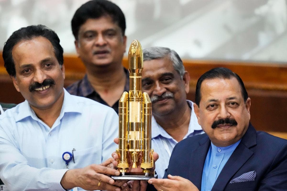 Union MoS (Ind. Charge) for Science & Technology and Atomic Energy & Space Jitendra Singh with ISRO Chairman S. Somanath and other scientists poses for photos during a press conference after the successful launch of ISRO's Mark-III (LVM3) M4 rocket carrying 'Chandrayaan-3'. (Image/PTI)