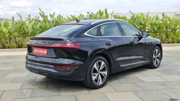 audi q8 e tron price in india