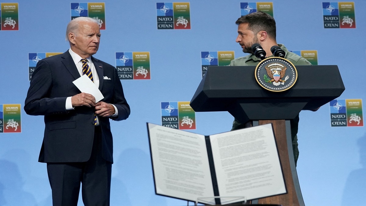 Volodymyr Zelensky, Joe Biden, Ukraine, Ukraine NATO, Ukraine NATO membership,