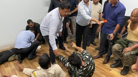 Five security personnel injured in mob attack at Meghalaya Chief Minister's Office in Tura Five security personnel injured in mob attack at Meghalaya Chief Minister's Office in Tura