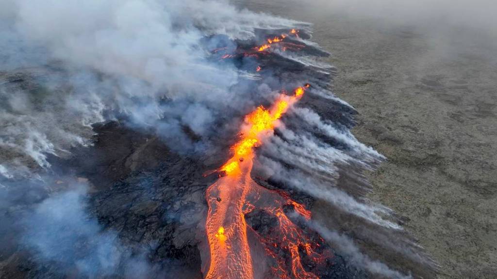 Volcanic eruption Volcanic eruption