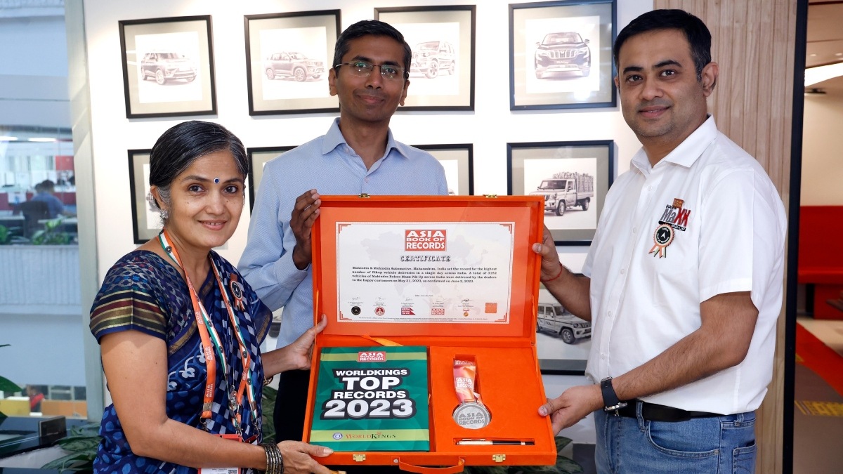 Mahindra Bolero - Record