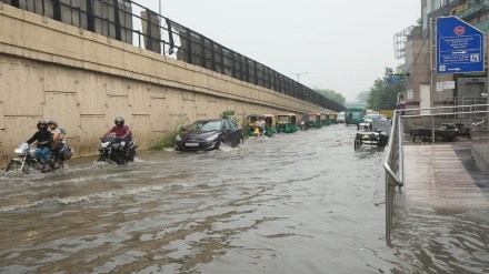 Delhi rains Delhi rains