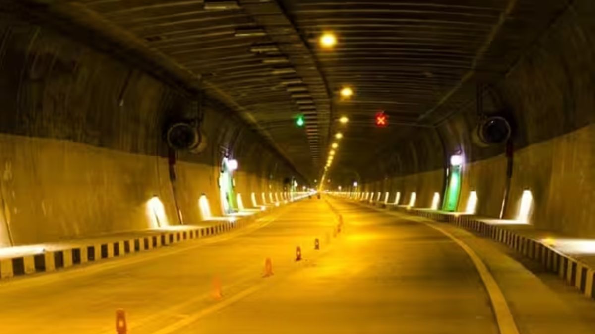 TUNNEL TUNNEL