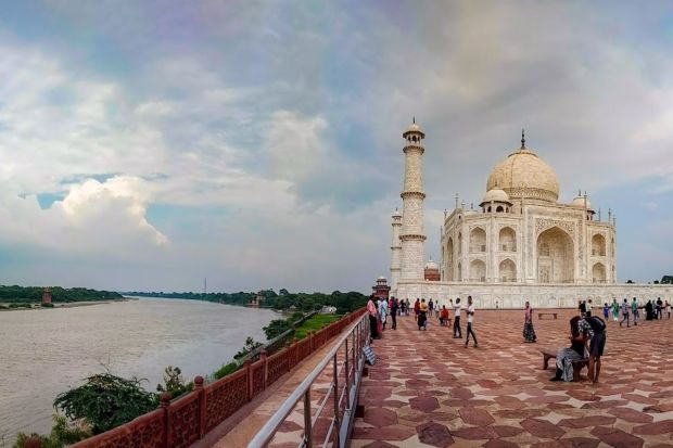 The beautiful dome of the monument is already one of the most famous destinations in the country, but it looks even more resplendent against the backdrop of a cloudy grey sky. Adding to this, the fountains nearby make a lovely display which makes Taj Mahal an oh-so-charming place and a sight to behold. (Photo Credits: PTI)