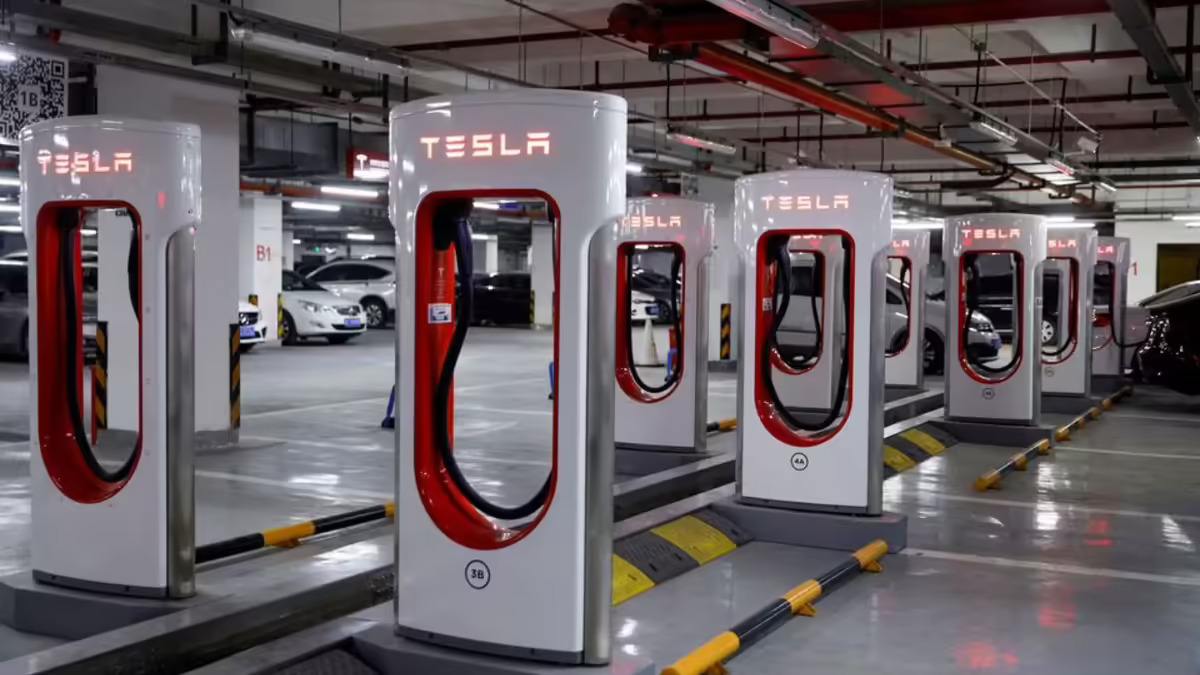 Tesla Supercharger Tesla Supercharger