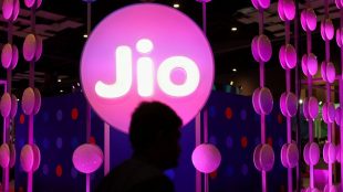 Jio Bharat phones