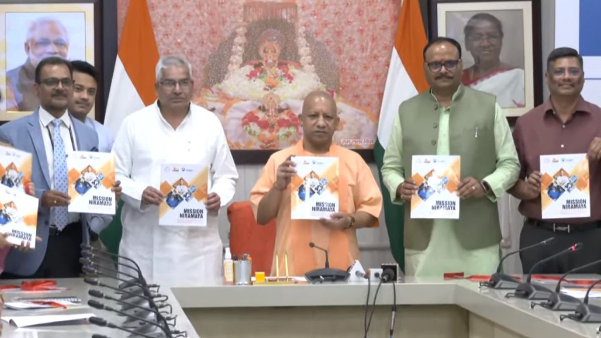 CM Yogi Adityanath releases ratings of Nursing and Paramedical colleges ...
