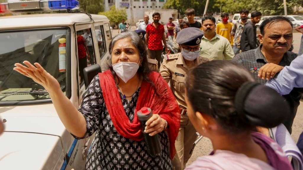 Gujarat| Teesta Setalvad Gujarat| Teesta Setalvad