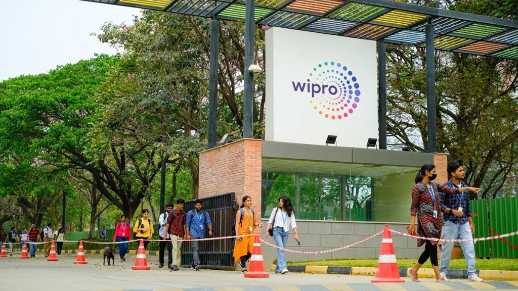 Wipro, Generative AI, artificial intelligence, IIT Delhi, Center of Excellence, partnership, R&D projects, business problems, machine learning, technology