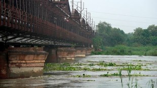 Kejriwal sends SOS to Centre as Yamuna flows at all-time high level in Delhi
