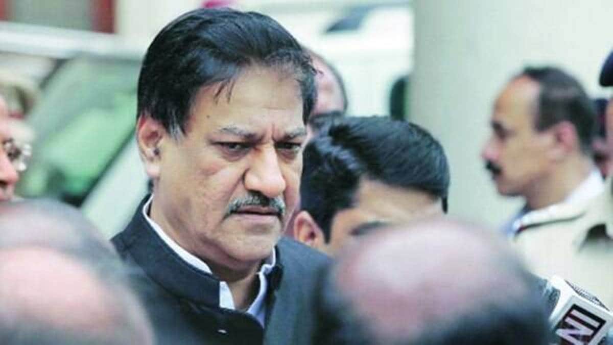 Prithviraj Chavan, Sharad Pawar