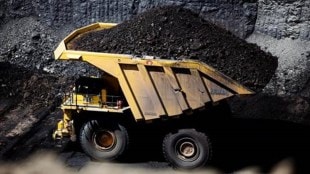 coal industry, coal mining jobs, layoff, solar power generation, fossil fuels, climate change, commodity, job opportunities, mine closures, outsourcing