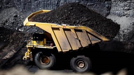 coal industry, coal mining jobs, layoff, solar power generation, fossil fuels, climate change, commodity, job opportunities, mine closures, outsourcing