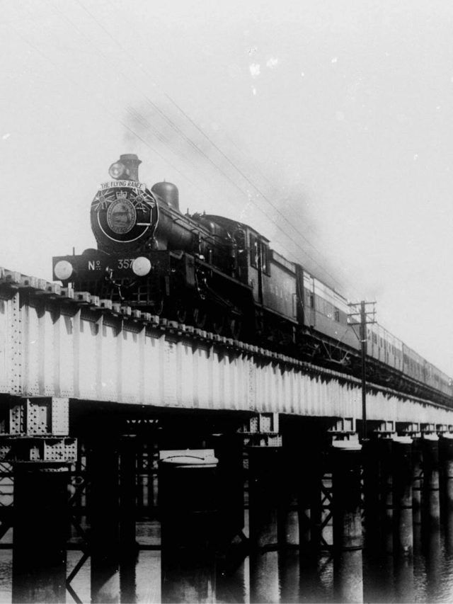 Flying Ranee Express - The Queen of Western Railway