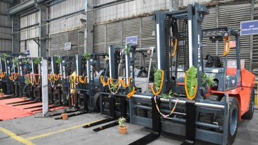 electric forklift