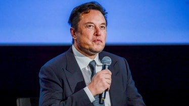 Elon Musk takes fresh swing at OpenAI with xAI, new AI company to help "understand reality": Know what is it, other details
