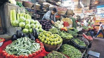 retail inflation, food inflation, RBI, favourable base, vegetable prices, economy