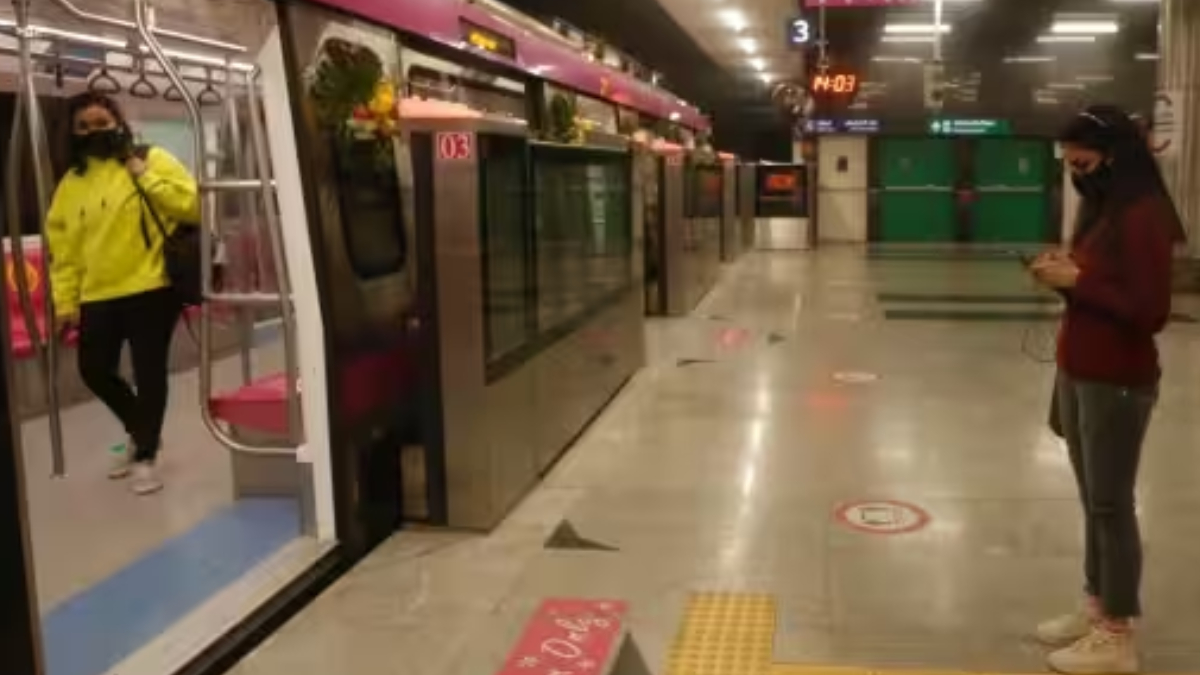 Delhi metro news, Delhi metro construction, Delhi metro phases, Delhi metro tress felled, Delhi metro news, Delhi metro network, Delhi news Delhi metro news, Delhi metro construction, Delhi metro phases, Delhi metro tress felled, Delhi metro news, Delhi metro network, Delhi news