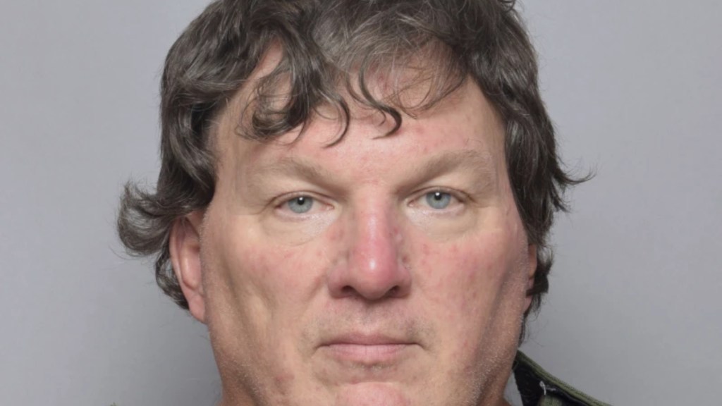 Serial Killer, Gilgo beach murders, Rex Heuermann, Rex Heuermann wife, serial killer wife files for divorce
