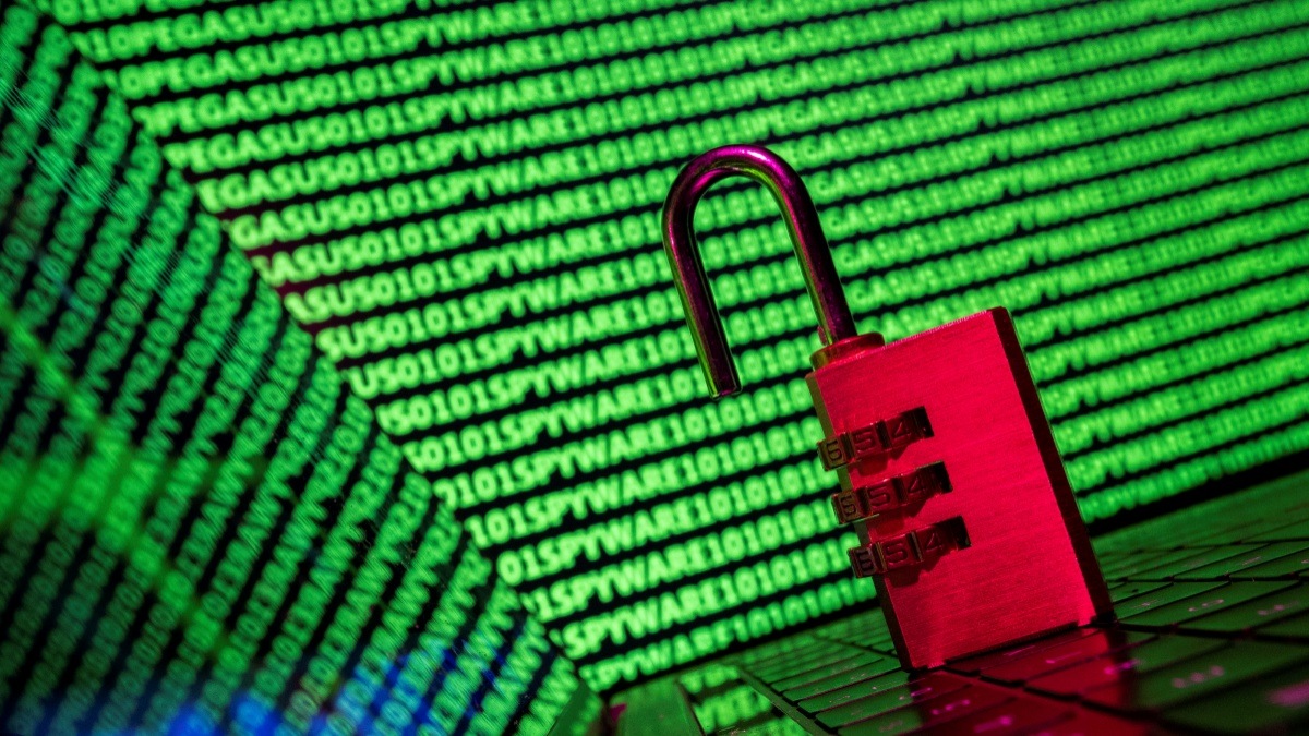 "These” apps with spyware are stealing your data and sending it to