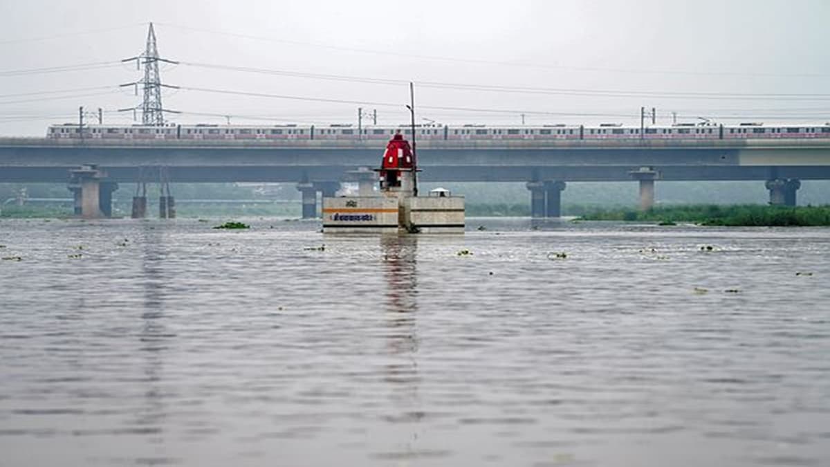 delhi floods| delhi rains alert|