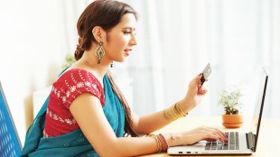 Co-branded credit cards, credit cards, credit card usage, debit card,